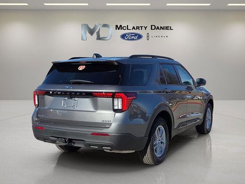 New 2026 Ford Explorer Active image 5