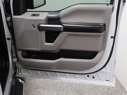 Used 2019 Ford F150 XLT w/ Equipment Group 302A Luxury RWD image 35