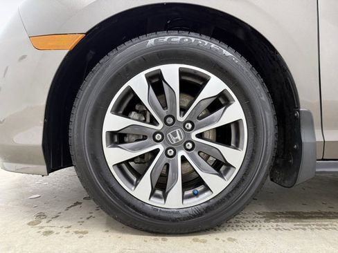 Certified 2023 Honda Odyssey EX-L image 9