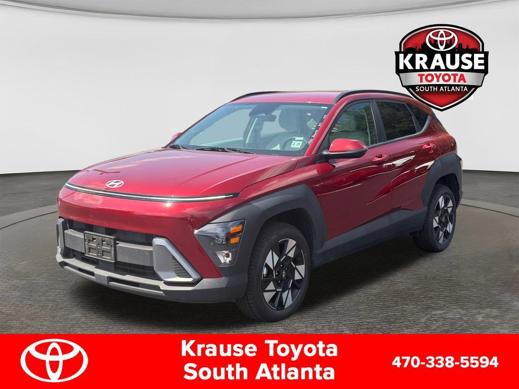 Used 2024 Hyundai Kona SEL AWD/4WD image 3