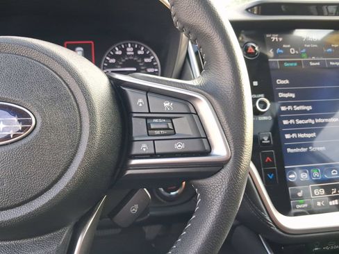 Used 2023 Subaru Outback Limited AWD/4WD image 21