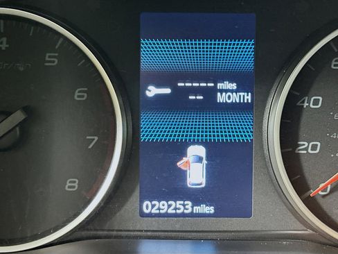 Used 2025 Mitsubishi Eclipse Cross SE image 18