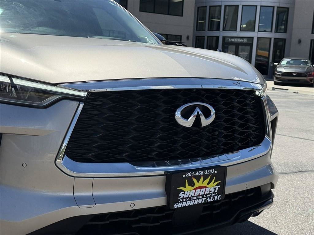 Used 2023 INFINITI QX60 Luxe w/ Vision Package AWD/4WD image 11
