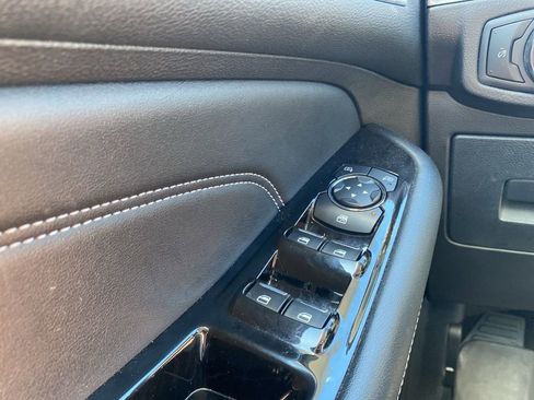 Used 2017 Ford Edge Titanium w/ Equipment Group 301A image 21