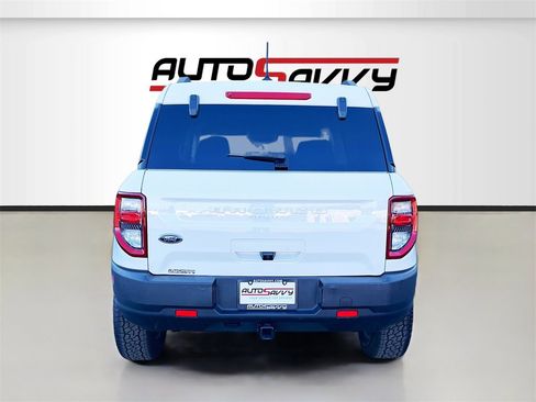 Used 2023 Ford Bronco Sport Badlands image 6