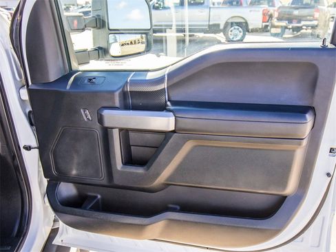 Used 2019 Ford F150 XLT w/ Equipment Group 302A Luxury image 16