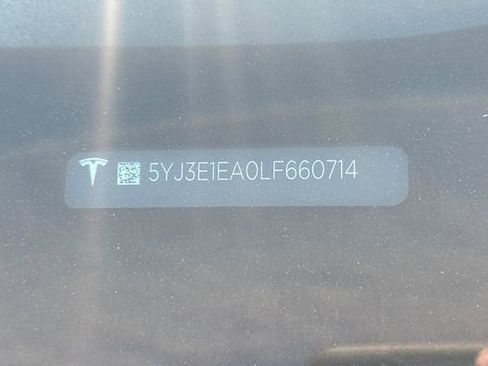 Used 2020 Tesla Model 3 image 6