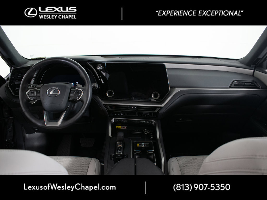 Used 2025 Lexus TX 350 AWD w/ Technology Package image 17