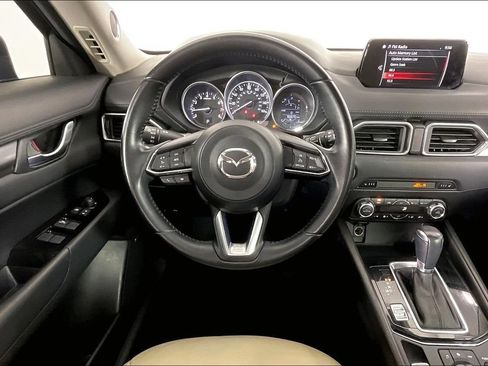 Used 2017 MAZDA CX-5 Touring w/ Preferred Equipment Package AWD/4WD image 6