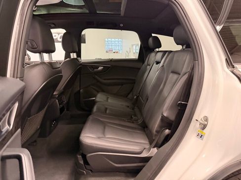 Used 2021 Audi Q7 3.0T Premium Plus w/ Executive Package image 49