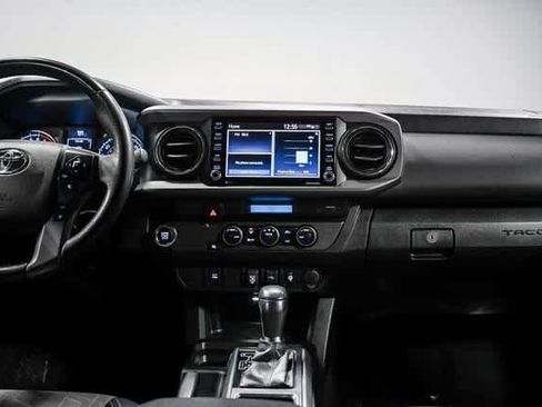 Certified 2023 Toyota Tacoma TRD Off-Road image 13