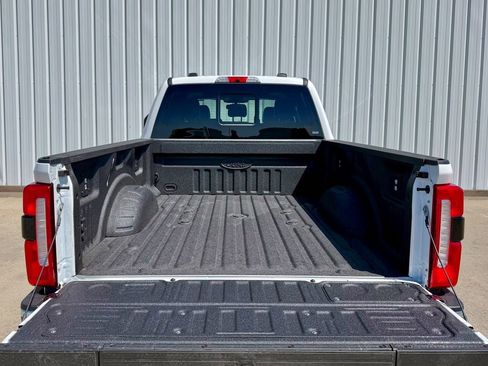 New 2026 Ford F250 4x4 Crew Cab Super Duty image 16
