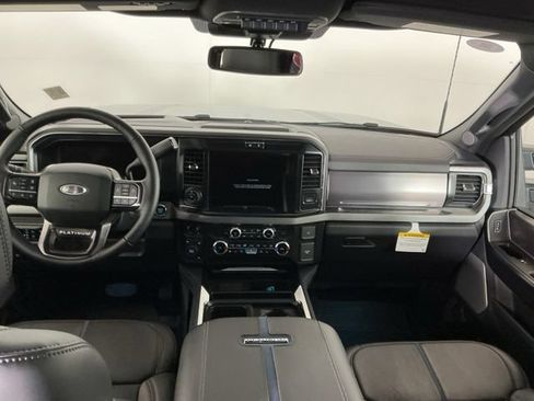Used 2026 Ford F450 Platinum w/ FX4 Off-Road Package AWD/4WD image 30