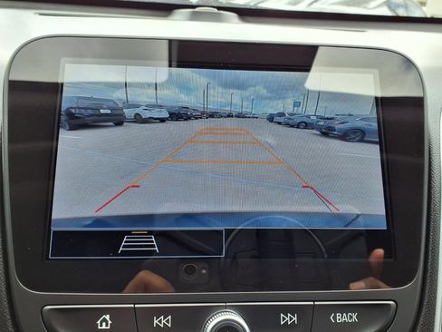 Used 2024 Chevrolet Malibu LT image 10