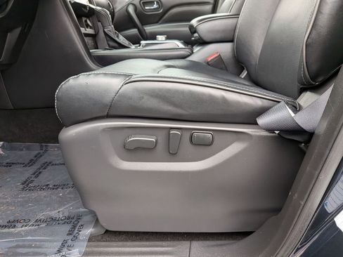 Used 2024 INFINITI QX80 Luxe image 16