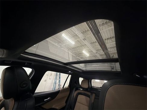 Certified 2026 Chevrolet Equinox ACTIV w/ Convenience Package III image 23