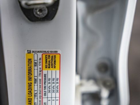 Used 2018 Chevrolet Silverado 1500 LT w/ LT Eassist Package image 38