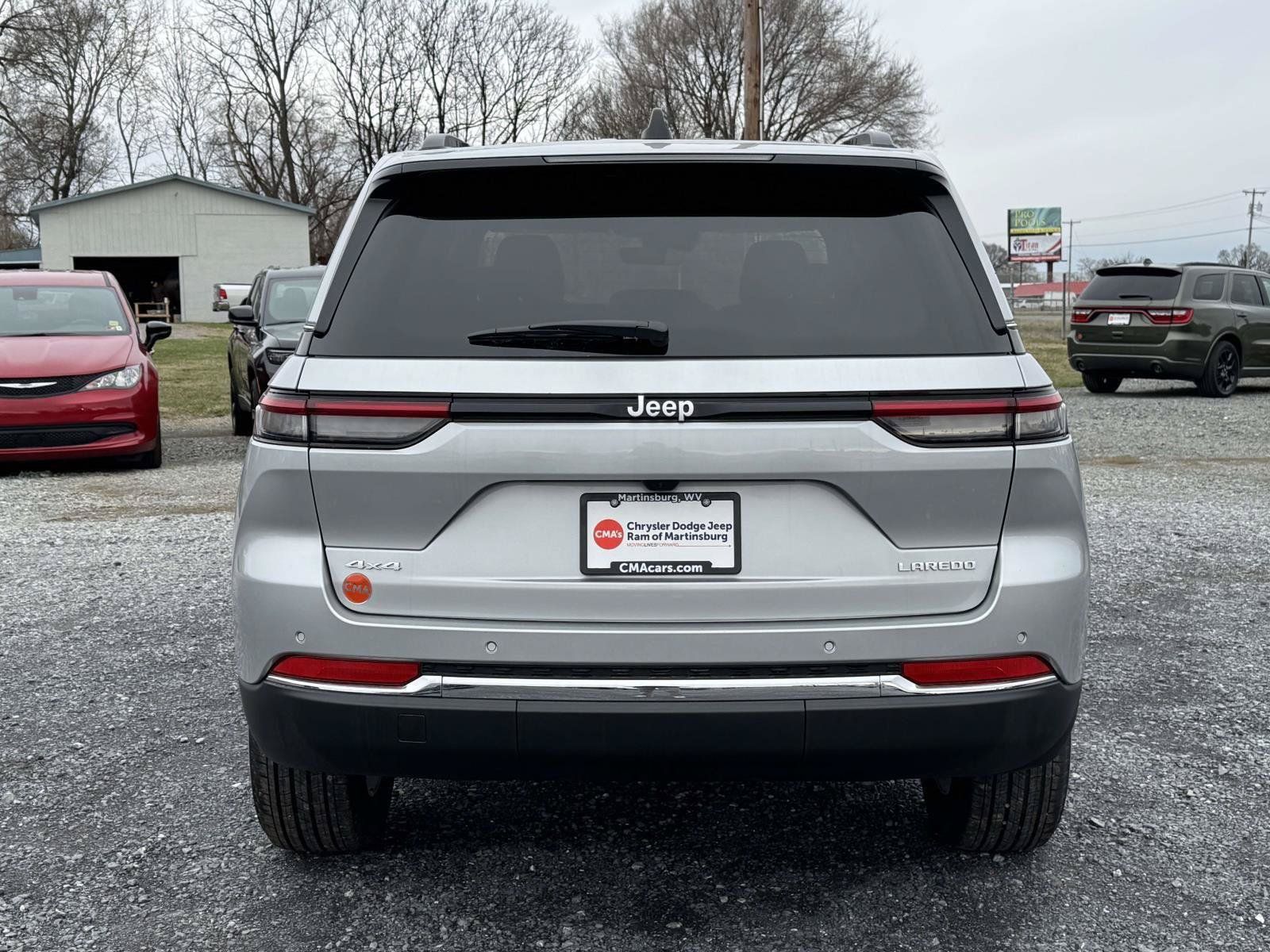 New 2026 Jeep Grand Cherokee Laredo X AWD/4WD image 22