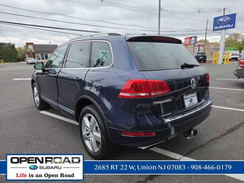 Used 2012 Volkswagen Touareg Sport AWD/4WD image 5
