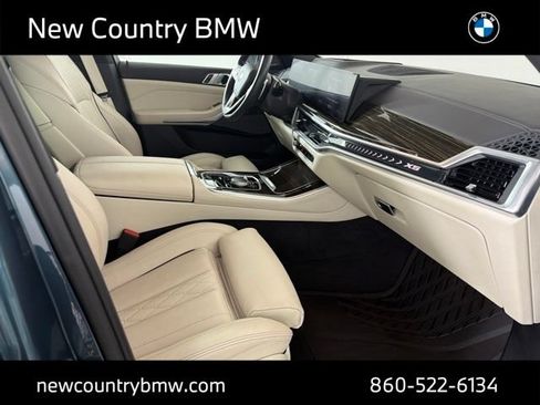 Used 2024 BMW X5 xDrive40i w/ Premium Package AWD/4WD image 17