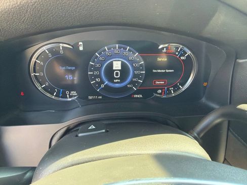 Used 2019 Cadillac Escalade Premium Luxury AWD/4WD image 11