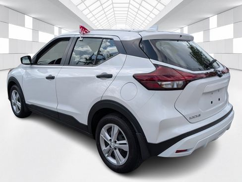 Certified 2024 Nissan Kicks S image 5