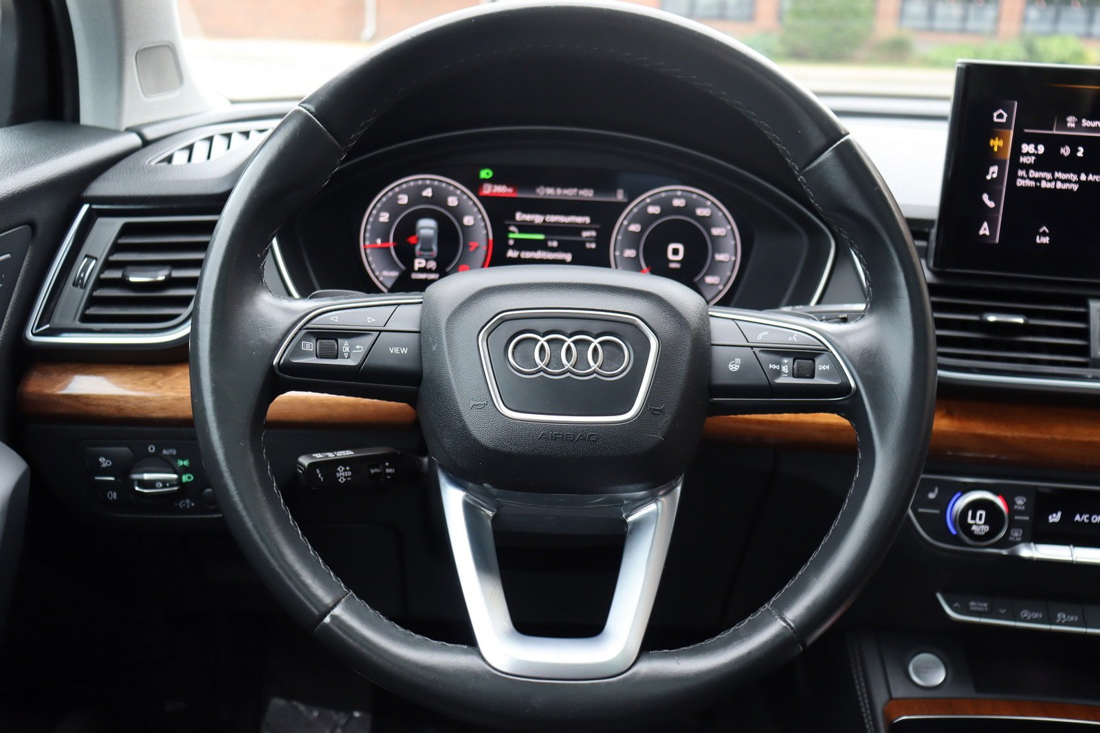 Used 2023 Audi Q5 2.0T Premium Plus AWD/4WD image 23