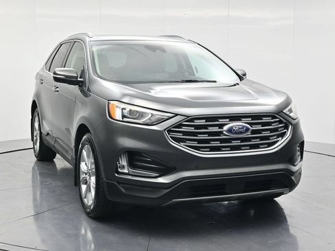 Used 2020 Ford Edge Titanium AWD/4WD image 3