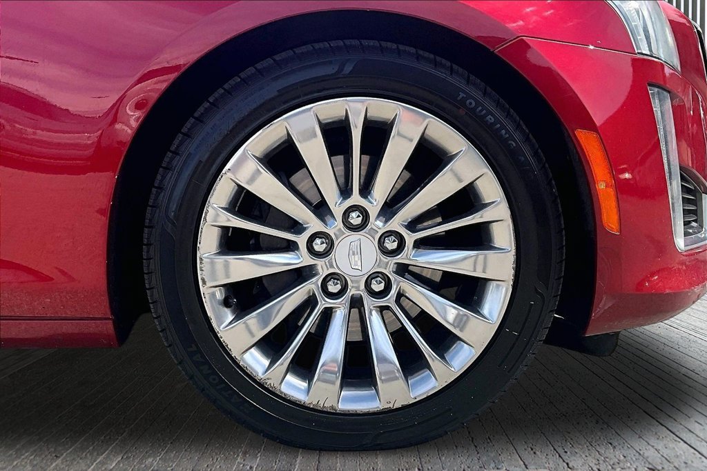 Used 2015 Cadillac CTS Luxury RWD image 11