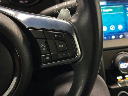 Used 2019 Jaguar F-TYPE Coupe image 25