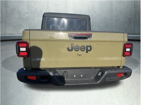 New 2026 Jeep Gladiator Sport image 4