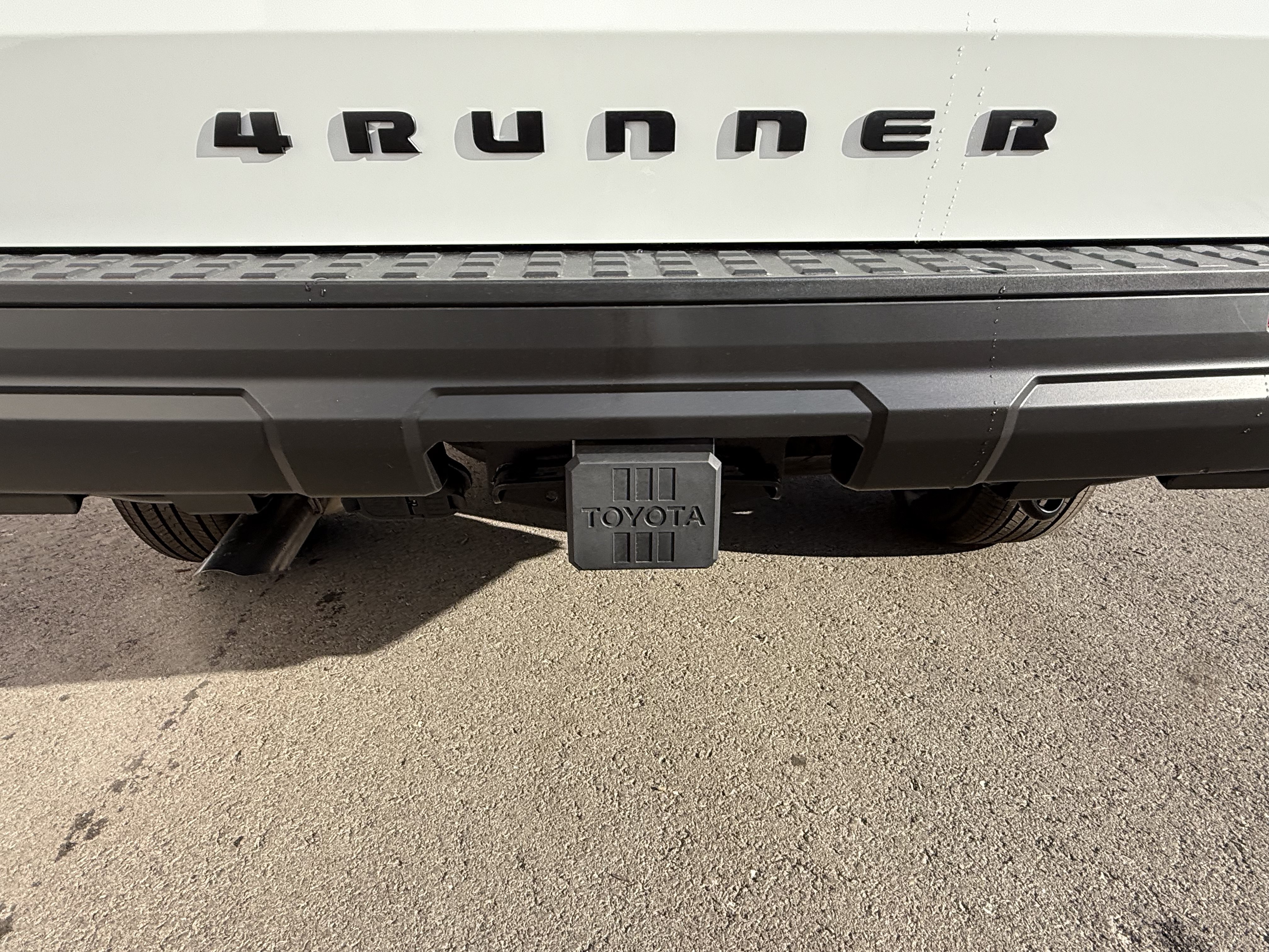 New 2026 Toyota 4Runner SR5 AWD/4WD image 16