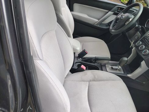 Used 2014 Subaru Forester 2.5i Premium w/ All-Weather Package image 25