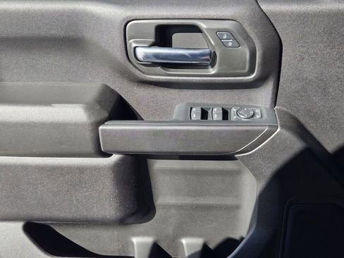 Used 2024 Chevrolet Silverado 2500 Custom w/ Custom Value Package image 25