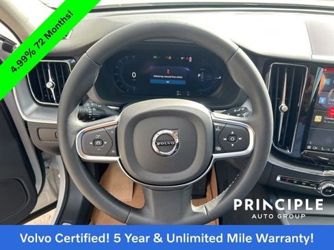 Certified 2025 Volvo XC60 T8 Core image 22