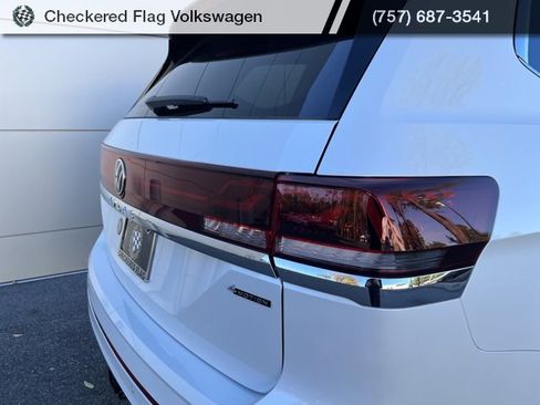 New 2026 Volkswagen Atlas SEL Premium R-Line image 8