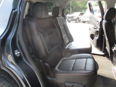 Used 2020 GMC Acadia AT4 AWD/4WD image 31