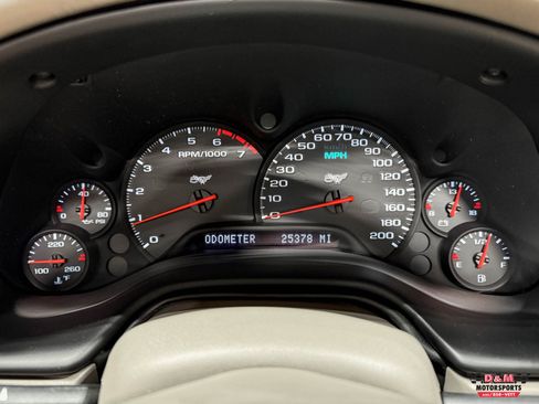 Used 2003 Chevrolet Corvette 50th Anniversary Edition w/ Preferred Equipment Group RWD image 18
