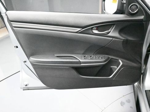 Used 2021 Honda Civic Sport image 12