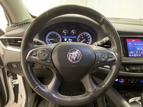 Used 2021 Buick Enclave Essence w/ Sound and Sites Package image 22