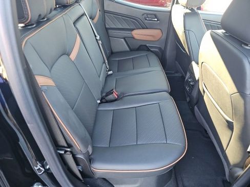 Used 2025 GMC Canyon AT4 w/ Nightfall Edition image 11