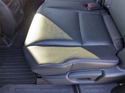 Used 2023 Honda Passport EX-L image 37