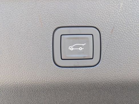 New 2026 Chevrolet Tahoe High Country AWD/4WD image 36