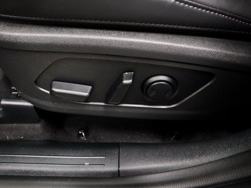 Used 2025 Kia Sorento EX image 26