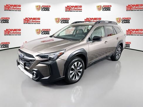 Used 2023 Subaru Outback Limited w/ Popular Package #2 AWD/4WD image 16
