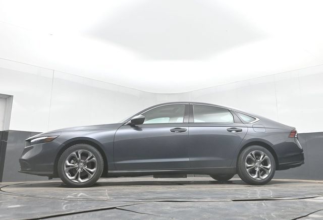 Used 2023 Honda Accord EX image 44
