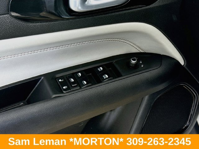 Used 2025 Jeep Compass Limited AWD/4WD image 17