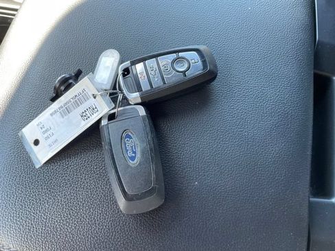 Certified 2024 Ford F150 Lariat AWD/4WD image 36