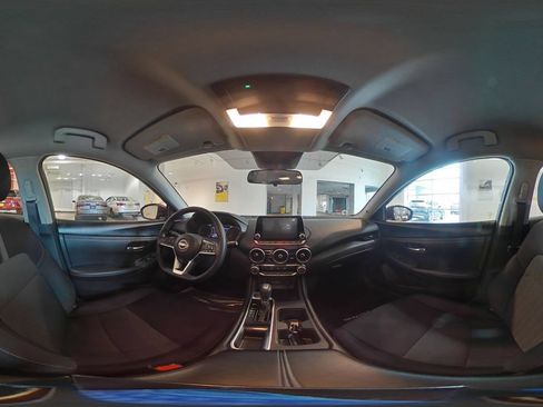 Used 2025 Nissan Sentra SV FWD image 41