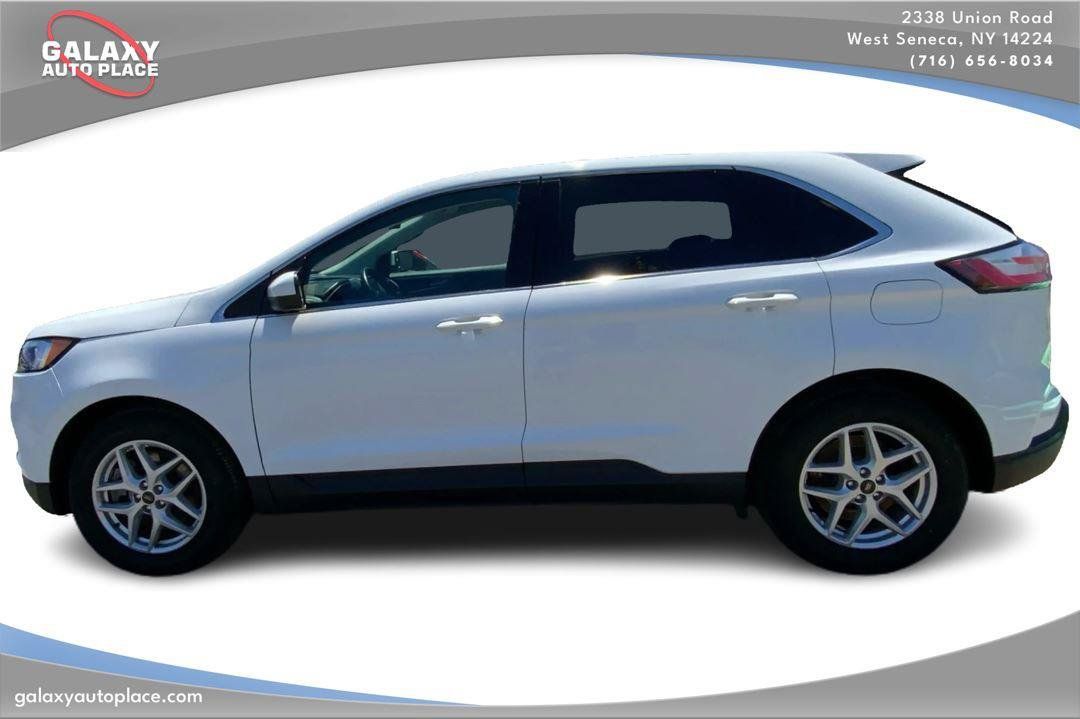Used 2024 Ford Edge SEL AWD/4WD image 8